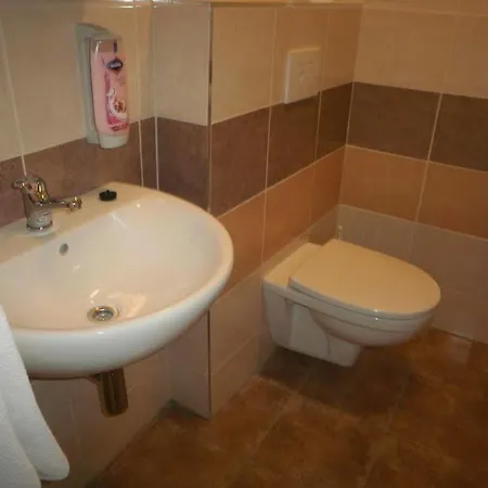 Prometheus Hotel 3*